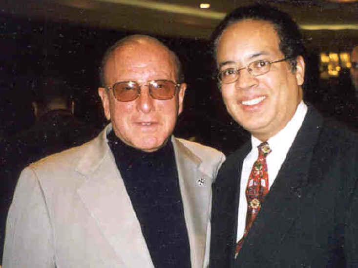 Clive Davis & Attorney R. Eskridge